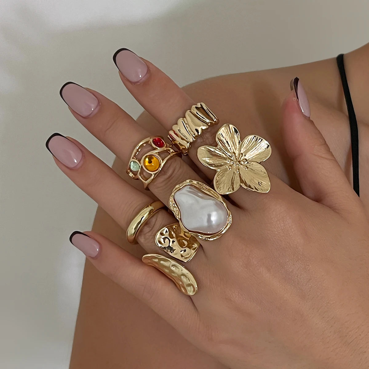 Ingemark 2025 Irregular Metal Flower Open Ring – Elegant Baroque Style with Imitation Pearl for Women | Statement Jewelry Accessory